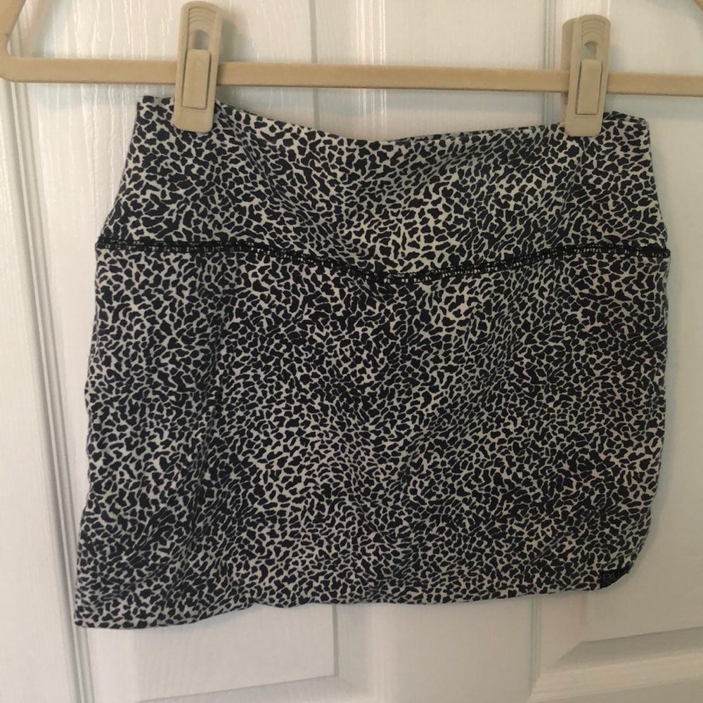 Billabong mini skirt sz S